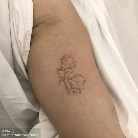 Magnolia Hand Tattoo, Minimal Magnolia Tattoo, Saucer Magnolia Tattoo, Small Magnolia Tattoo, Abstract Magnolia Tattoo, Fine Line Magnolia, Fine Line Magnolia Flower Tattoo, Magnolia Line Drawing Tattoo, Magnolia Fine Line