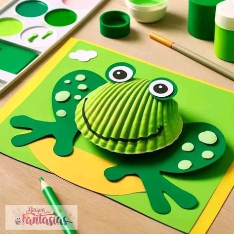 Flower Crafts Kids, Frog Crafts, Preschool Christmas Crafts, Toddler Arts And Crafts, Preschool Arts And Crafts, Kids Crafting, Hand Crafts For Kids, Kindergarten Crafts