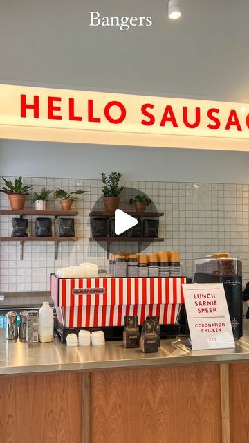 Maddie Metcalfe | content creator on Instagram: "no lie I’m still having dreams about the smashed sausage sarnie with avocado 🥑 🌭

Giving a nod to a classic retro American diner, this place is a one stop shop for all your breakfast dreams. Obviously the main ingredient plays with flavours centred around a British classic BANGERS (that’s sausages for anyone’s unfamiliar with the term), but they also serve up fruit granola pots and All Press coffees. You can then collect your order from the outside kiosk hole. Don’t worry there’s also a veggie option. 

Grab “the full shebang” a sandwich, hash browns, and hot drink for as little as £11.50 - pretty good city of London prices if you ask me. 

#breakfastbars #londoneating #brunchlondon" Granola Pots, Retro American Diner, Brunch London, Classic American Diner, Fruit Granola, No Lie, American Diner, City Of London, Hash Browns