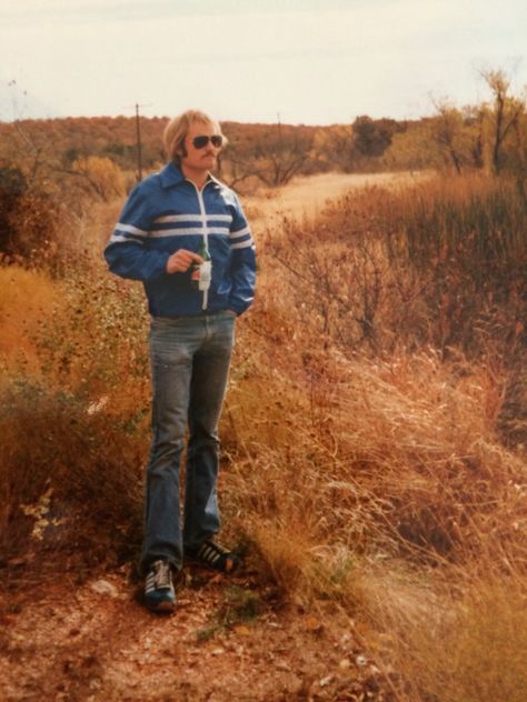 My dad (early 80's) Divorced Dad Core, Dad Core Fashion, Dad Core Outfits, 80s Dad Outfit, Dad Core Aesthetic, Yugoslavia Fashion, Cool Dad Aesthetic, 80s Dad Aesthetic, Divorced Dad Aesthetic