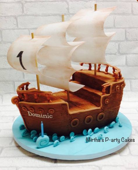 Pirate ship cake - Cake by Mirtha's P-arty Cakes - CakesDecor Pirate Boat Cake, Nautical Cakes, Pirate Ship Cake, Pirate Birthday Cake, Pirate Ship Cakes, Ship Cake, Boat Cake, Torte Decorate, Nautical Cake