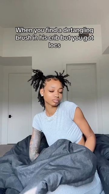 Loc Appreciation on Instagram: "Cause who this belong to? 🎥: @locd_bre (FOLLOW) She’s a #LocLady 🔒 - - Got locs or a loc business and wanna be featured for a small fee? DM us NOW 💰 - - *I do not own the rights to the music* - Follow @loc.lady 👉🏽 Loc Blog Follow @unapologeticperspectiveapparel 👉🏽 Apparel - - - #loclove #locs #womenwithlocs #dreads #natural #hairgoals #naturalhair #loccommunity #divine #menwithlocs #locsforkids #hair #hairstylist #hairstyles #locstyles #starterlocs #dreadlo Loc Appreciation, Feminine Masculine, Hairstylist Hairstyles, Starter Locs, Pretty Phone Wallpaper, Detangling Brush, Loc Styles, Divine Feminine, Locs