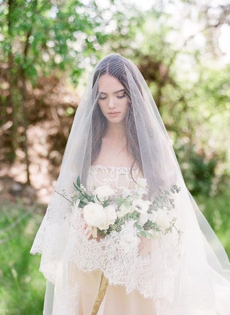 This is a gorgeous veil with so many possibilities. It is a illusion tulle veil with a beautiful Chantilly lace detail on the edge. Stunning veil ! The veil may be customized to needs. Different lengths and styles may be chosen from drop down menu on right. Due to the wide lace detail used on the veil, I would not suggest any length shorter than waltz for mantilla style. For Champagne veil, lace will also be dyed to match. Fingertip mantilla style-45 to 50 Waltz mantilla style-55 to 58 Chape... Fingertip Wedding Veils, Wedding Veil Vintage, Long Veil Wedding, Drop Veil, Layered Veil, Cathedral Wedding Veils, Veil Styles, Blusher Veil, Wedding Veils Lace