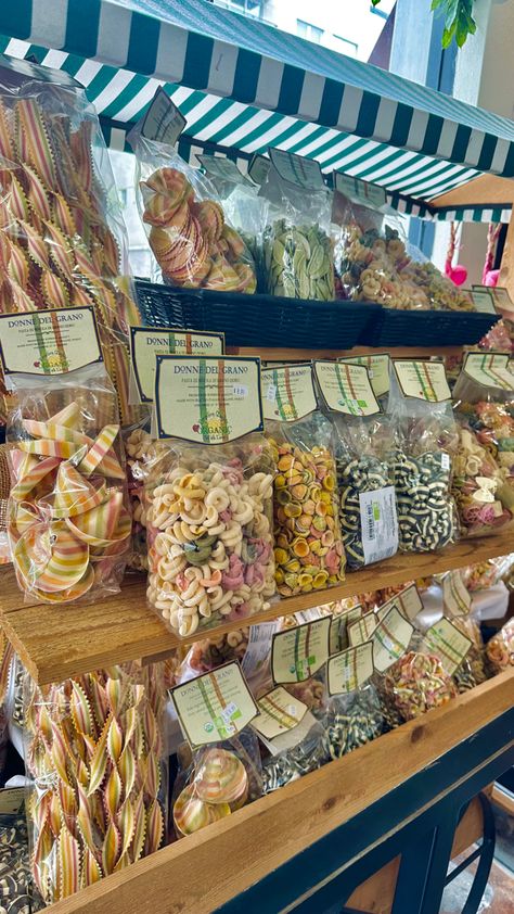 Italy Grocery Store, Italian Farmers Market Aesthetic, European Market Aesthetic, Italian Food Market, Italian Deli Aesthetic, Italian Market Party, Italian Market Aesthetic, European Bakery Aesthetic, Farmer Market Aesthetic