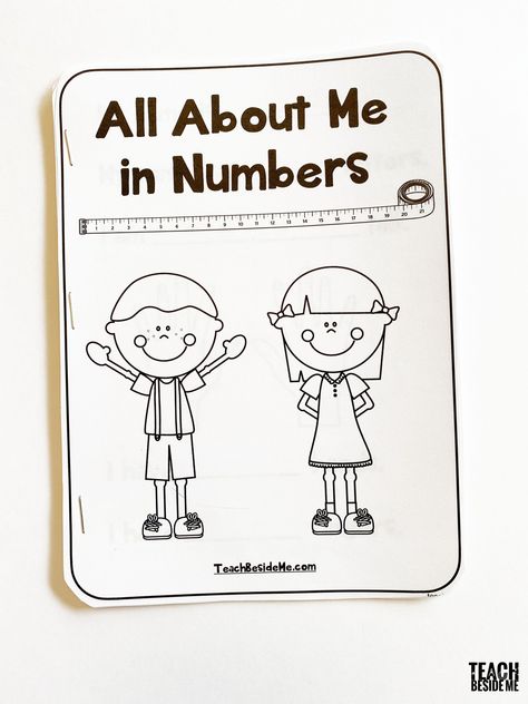 Kids Playing Doctor, All About Me Maths, Kindergarten Math Curriculum, Doctor Play Set, Human Body Activities, All About Me Book, April Activities, Senses Activities, All About Me Preschool