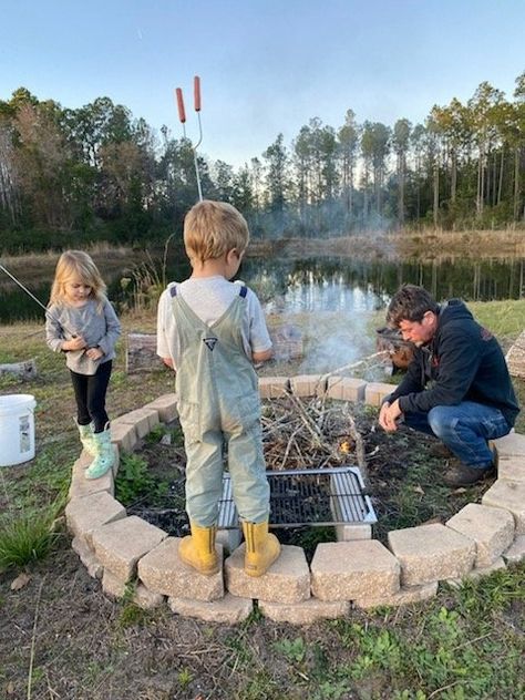 Blog 2 — Farm Fresh Family Farm Aesthetic, Family Compound, Side Character, Farm Family, Chicken For Dogs, Dream Life House, Lifestyle Photography Family, Dream Family, Prayer Board