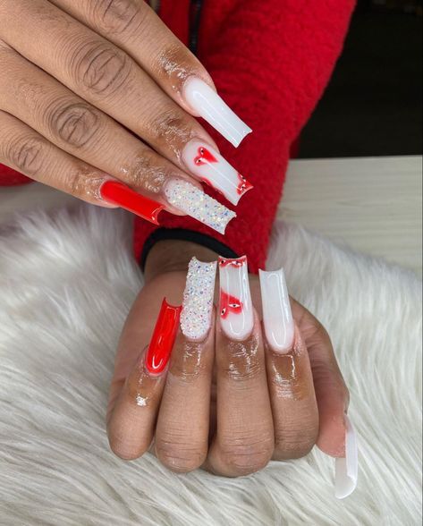 Red And White Birthday Nails, Valentines Day Nails Baddie, White Birthday Nails, Sweet 16 Nails, 16 Nails, Acrylic Nails Yellow, Red And White Nails, Girls Nail Designs, Valentines Day Nails