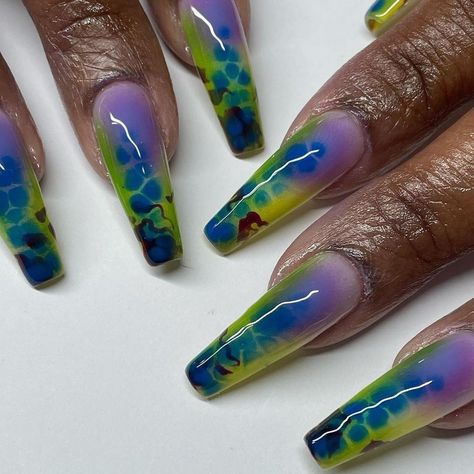 Bomb Nails! on Tumblr Nail Design Glitter, Fun Summer Nails, Nail Collection, May Nails, Modern Nails, Green Nail, Nails Only, Dream Nails, Fire Nails