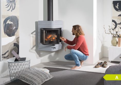 Small Wood Stove, Standing Fireplace, Fireplace Pictures, Wooden Fireplace, Wood Heater, Bioethanol Fireplace, Portable Fire Pits, Freestanding Fireplace, Multi Fuel Stove