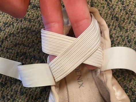 How To Sew Elastic On Pointe Shoes - Purposeful Footwear Sewing Pointe Shoes, Sew Pointe Shoes, Pointe Shoe Fitting, Fix A Zipper, Pointe Shoe, Sewing Elastic, Shoe Polish, Point Shoes, Pointe Shoes