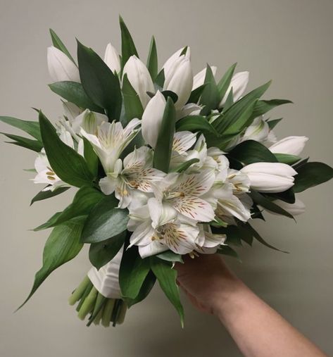 Lillies And Tulips Bouquet, Alstroemeria Wedding Bouquet, Alstroemeria Bridal Bouquet, Alstroemeria Wedding, Tulip Bridal Bouquet, Alstroemeria Bouquet, Tulips Wedding, White Tulip Bouquet, Elegant Bridal Bouquets