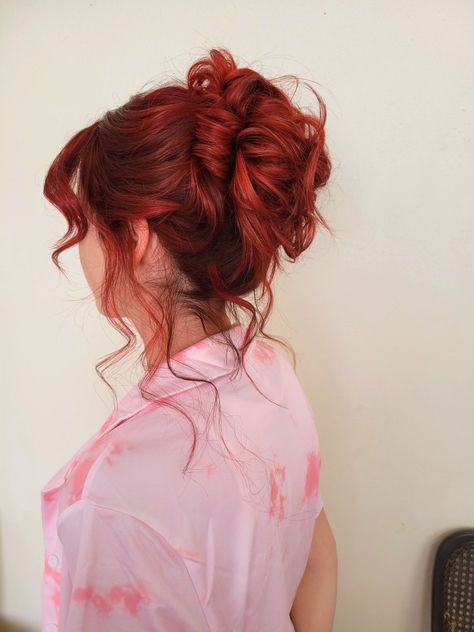 High Bun Wedding Hair, Red Hair Wedding, Red Hair Updo, Bun Wedding Hair, High Bun Wedding, Red Bangs, Bun Wedding, High Updo, Short Red Hair