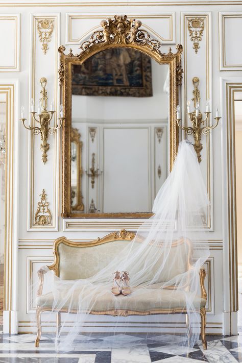 Wedding Hacks, White And Gold Wedding, Provence Wedding, French Chateau, Cheap Decor, A Mirror, Fairytale Wedding, Cheap Home Decor, Apartment Therapy