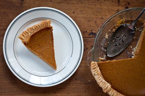 pumpkin pie with molasses | the merry gourmet Holiday Pie, Recipe Pumpkin, Pie Pumpkin, Holiday Pies, Molasses, Pumpkin Pie, Holiday Recipes, Pie, Thanksgiving