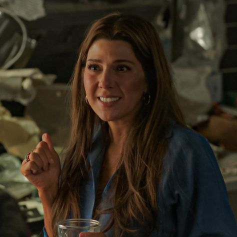 Aunt May Marisa Tomei, Marvel Script, Goddess Of Harvest, Marisa Tomei Hot, Pjo Cabins, Pjo Characters, Marissa Tomei, Aunt May, All Marvel Characters