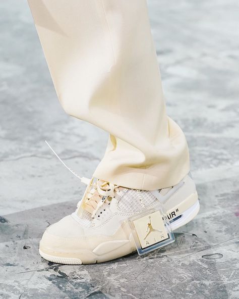 Off White Jordan 4 Sail Outfit Man, Off White Jordan 4 Sail Outfit, Jordan 4 Cream, Sail Outfit, Off White Jordan 4, Jordan 4 Sail, Jordan 4 Off White, Air Jordan Basketball Shoes, White Jordans