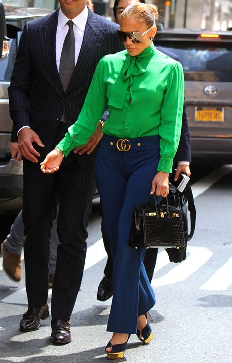 Sydne Style shows how dress like jlo in gucci green top and navy patns Blue And Green Outfit, Navy Blue Pants Outfit, Green Top Outfit, Green Outfits For Women, Blue Pants Outfit, J Lo Fashion, Bright Outfit, Green Dress Pants, Business Professional Outfits