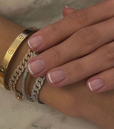 Short Nails Olive Skin, Gel French Tip On Natural Nails, Short Nail Beds Ideas, Seattle Nails, Wedding Dress Strapless Lace, Lace Wedding Dress Strapless, Natural French Nails, French Manicure Short Nails, Round Square Nails