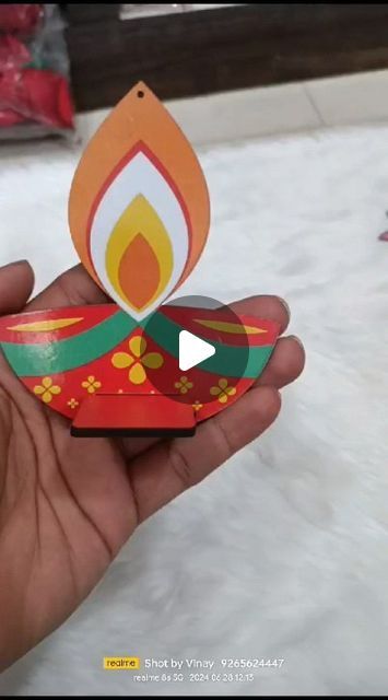 Diwali Handmade Decoration, Handmade Diwali Decoration Items, Diwali Paper Craft, Diwali Craft Handmade, Diwali Decoration Items, Construction Paper Crafts, Diwali Decor, Diwali Craft, Diwali Decoration