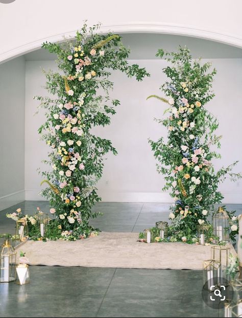 Flower Display Wedding Ceremony, Disconnected Arch Wedding, Freestanding Floral Arch, Two Piece Wedding Arch, Flower Tower Wedding Ceremony, Ceremony Arch Alternative, Asymmetrical Flower Arch, Free Standing Floral Arch, Deconstructed Flower Arch