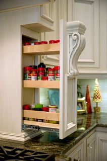 Built In Spice Rack, Dream Family Room, Pull Out Spice Rack, Kitchen Decor Styles, Employee Experience, French Kitchen Decor, Gulfport Ms, Kitchen New York, Contemporary Living Room Design