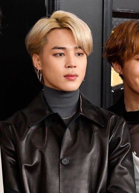 [EM ANDAMENTO] [EM REVISÃO, ESTÁ SUJEITA A ERROS] Jimin se vê atolad… #romance # Romance # amreading # books # wattpad Grammys 2020, Jimin Pics, Jimin Pictures, Jimin Fanart, Hoseok Bts, Jimin Park, Park Jimin Bts, Funny Short Videos, Foto Bts