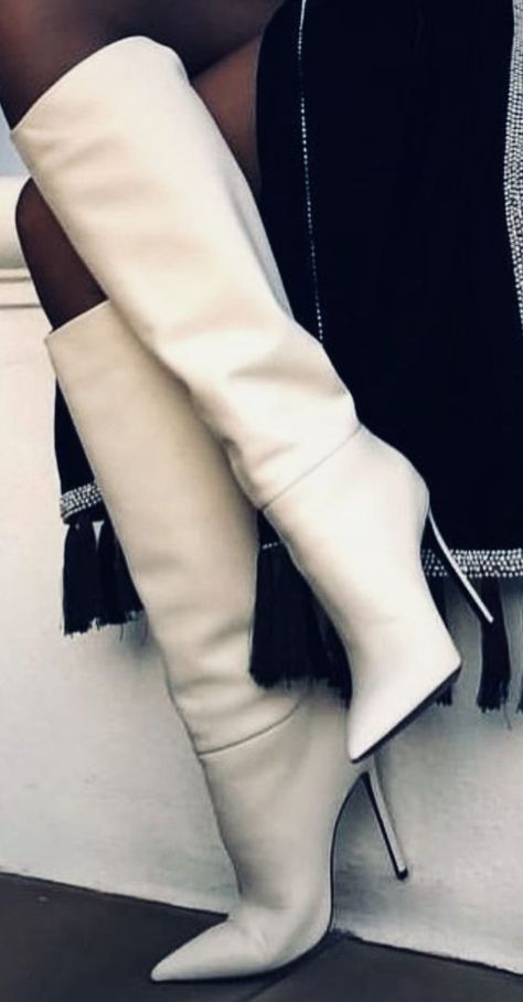 Long Shoes, Shoes Fall, Leather High Heel Boots, Hot Boots, Fancy Shoes, Stiletto Boots, Aesthetic Shoes, Beautiful Boots, White Boots