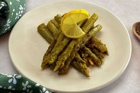 Canned Asparagus - Corrie Cooks Canned Asparagus Recipe Side Dishes, Canned Asparagus Recipe, Canned Asparagus Recipes, Canning Asparagus, Canned Asparagus, Crispy Green Beans, Recipe With Garlic, Casserole Side Dishes, Garlic And Olive Oil