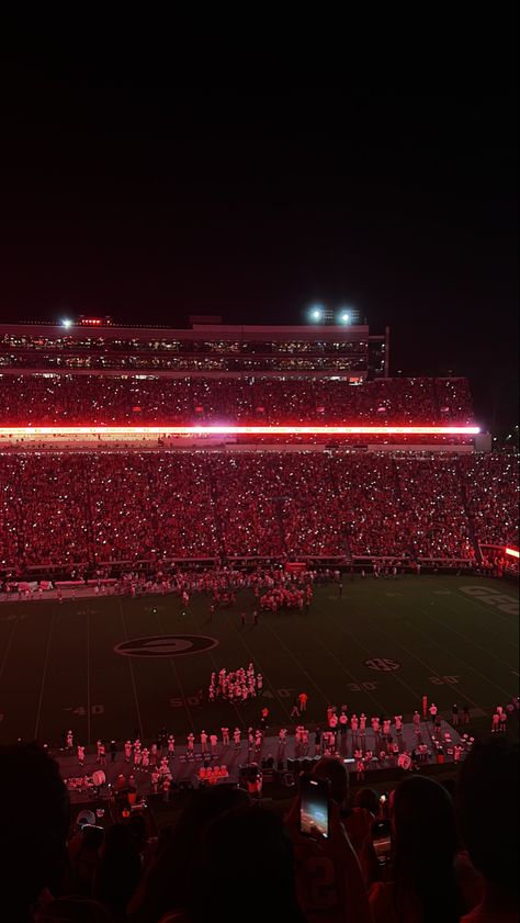 Light up sanford, uga, gameday, uga football Uga Wallpapers, University Of Georgia Aesthetic, Uga Aesthetic, Uga Gameday, University Vibes, Bulldog Wallpaper, Football Aesthetic, Uga Football, Ga Bulldogs