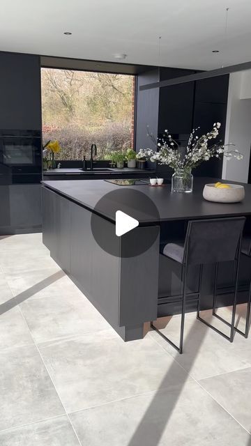 Kitchencraft Design Studio on Instagram: "We hope you love this completely black kitchen as much as we do ✨ What’s your favourite feature?

#kitchencraftdesignstudio #kitchencraftdanbury #kitchenshowroom #kitchencraft #danbury #chelmsford #kitchenstorage #kitchenideas #kitchensofinsta #siemens #quooker #kitchendesign #kitchenproject #danburykitchens #kitchenideas #kitcheninspo #familybusiness #siemensstudioline #cookdemo #localbusiness #franke #dekton #blackkitchen" Corner Kitchen Ideas, Black Kitchen Inspiration, House Improvement, Kitchen Showroom, Dark Kitchen Cabinets, Kitchen Crafts, Kitchen Room Design, Black Kitchen, Kitchen Projects