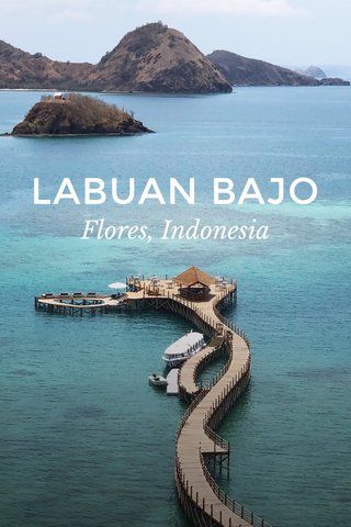 Stunning photos of Labuan Bajo, a town located at the western end of the island of Flores in the Nusa Tenggara region of east Indonesia. #IndonesiaTravel #IndonesiaPhotography Labuan Bajo Photography, Labuan Bajo Aesthetic, Selamat Hari Valentine, Island Holidays, Labuan Bajo, Traveling Photography, Travel Bali, Komodo National Park, Komodo Island