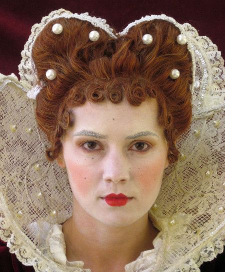 1500 Hairstyles Woman, Elizabethan Makeup, 1700s Hairstyles, Elizabethan Hair, Elizabethan Hairstyles, Period Makeup, Short Updo, Historical Makeup, Elizabethan Costume