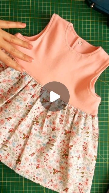 Ladys Dresses, Kids Sewing Patterns Free, Diy Hair Scrunchies, Instagram Dress, Dress Tutorials, Fashion Tutorial, Sewing Patterns For Kids, Hair Scrunchies