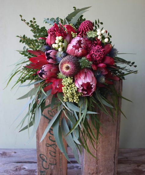 Protea Wedding, Protea Bouquet, Cheap Wedding Flowers, Bouquet Bride, Australian Native Flowers, Bouquet Of Flowers, Arte Floral, Bridal Flowers, Beautiful Bouquet