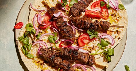 Bahraini tikka Vegetarian Kofta, Crispy Lamb, Meze Recipes, Dried Lime, Lamb Patties, Tahini Sauce Recipe, Kofta Recipe, Malai Kofta, Tikka Recipe