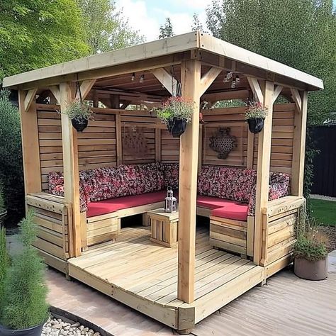 Reuse Ideas, Deck Designs Backyard, Patio Garden Design, Backyard Sheds, Backyard Diy Projects, Diy Yard, Outside Living, Outdoor Decor Backyard, Diy House Projects