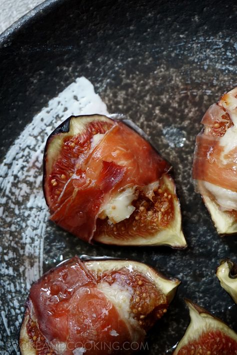 Salty, sweet, crisp, and tender all at once. Prociutto Appetizers Fig, Figs In A Blanket, Fig And Prosciutto Appetizer, Black Mission Fig Recipes, Stewed Figs, Fresh Fig Recipes, Fig Ideas, Baked Figs, Fig Appetizer