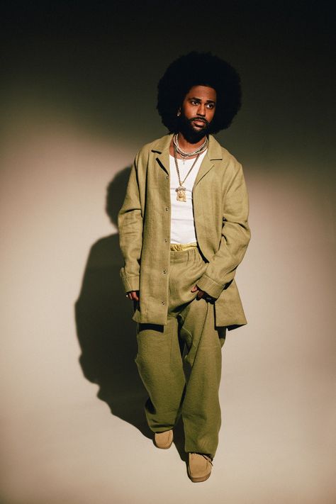 Big Sean Style, Early 70s Aesthetic, Neo Soul Outfits Men, 70s Black Fashion Men, Black Man Fashion Aesthetic, Big Sean Outfits, Jazz Outfits Style Men, Big Sean Fashion, Men 70s Fashion