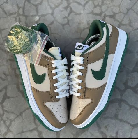 Nike sb dunks low cut …green, brown white…sneakers Sb Dunks Low, Dunks Low, Sb Dunks, Cool Pictures For Wallpaper, Green Bottom, Nike Sb Dunks Low, Nike Sb Dunk, Nike Sb Dunks, Sb Dunk