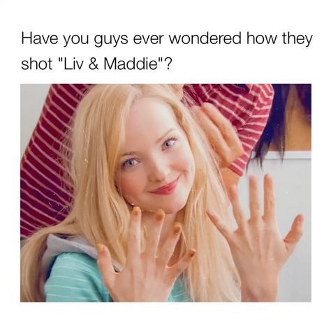 Liv And Maddie Workout, Liv And Maddie Aesthetic, Liv And Maddie Outfits, Disney Core, Childhood Shows, Liv Rooney, Ryan Mccartan, Dance Moms Memes, Netflix Film