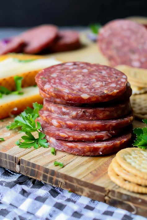 Homemade Beef Summer Sausage Delight Beef Salami Recipes, Diy Summer Sausage, How To Make Summer Sausage, Smoked Summer Sausage Recipes, Homemade Summer Sausage Recipes, Smoked Beef Sausage Recipes, Beef Summer Sausage Recipes, Homemade Beef Sausage, Chitlins Recipe