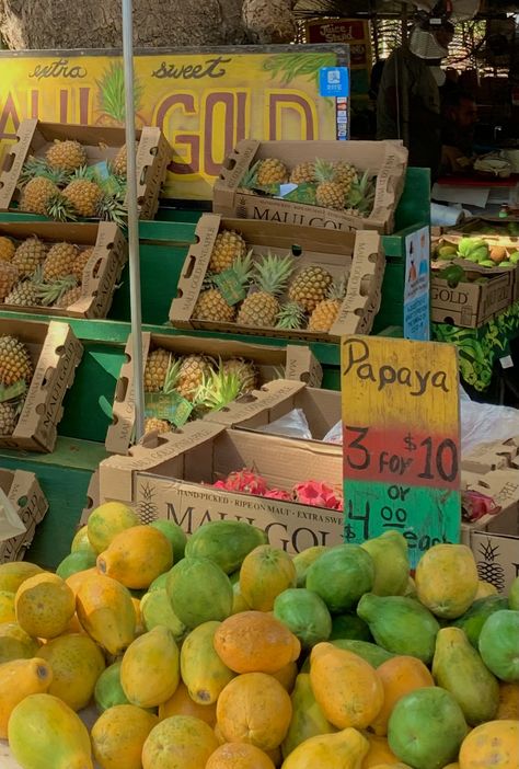 Hawaii Fruit Stand, Fruit Stand Aesthetic, Summer Fruit Aesthetic, Hawaii Culture, Hawaii Fruit, Hawaiian Lifestyle, Hawaii Lifestyle, Hawaiian Summer, Beachy Aesthetic