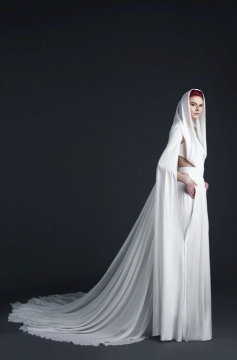 Hood Veil, Hooded Veil, Consumer Board, Silk Veil, Silk Cape, White Veils, Silk Jumpsuit, White Dresses, Nun Dress