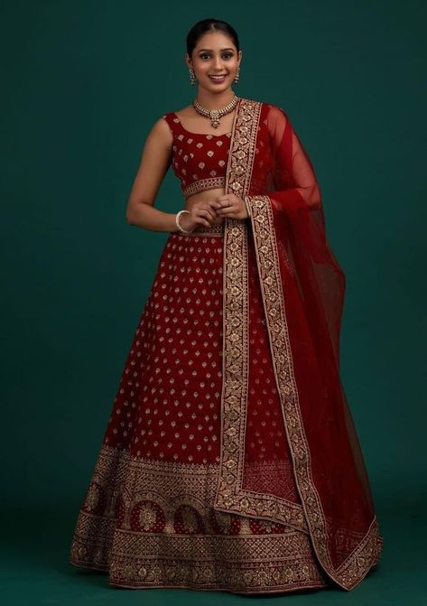 Indian Wedding Lehengas, Latest Gowns, Lehenga Choli Latest, Reception Gowns, Indian Ethnic Wear For Women, Bridesmaid Lehenga, Party Wear Lehenga Choli, Ethnic Wear For Women, Indian Wedding Wear