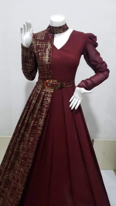 Fancy Kurti Designs Latest For Wedding, Gwon Petan Women Simple, Simple Dinner Outfit Casual Classy, Latest Long Frock Designs For Women, Drees Desgin Latest, Outfits For Occasions, Latest Long Frock Designs, Long Frock Designs, Long Gown Design