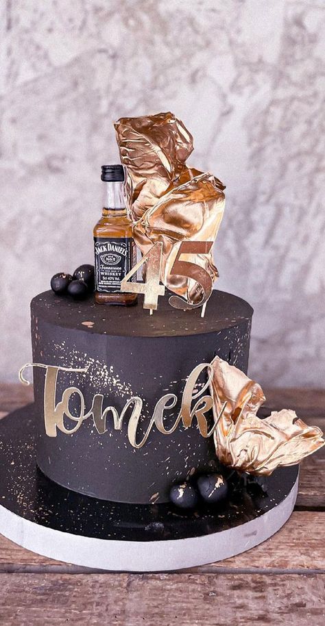 37 Pretty Cake Ideas For Your Next Celebration : Pretty Two tone Cake 45 Cake Birthday For Men, Trending Cake Designs For Men, 45th Birthday Cake Men, 45 Birthday Cake For Men, Men's Birthday Cake Ideas, 45th Birthday Cake, Trending Cake Designs, Kids Birthday Cake Ideas, Latest Birthday Cake