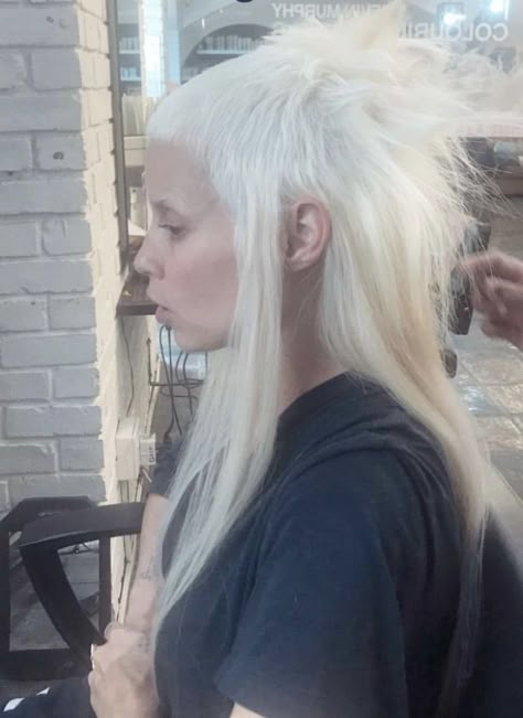 Yolandi Visser, Die Antwoord, Goth Hair, Pin Up Hair, Punk Hair, Hair Reference, Artistic Hair, Hair Inspo Color, Unique Hairstyles