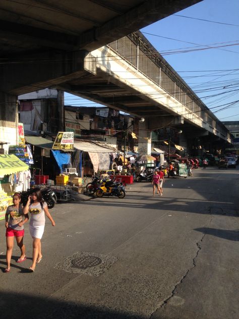 Doroteo Jose station serves as the transfer point between LRT-1 and the MRT-2. The station is connected to Recto station by means of a crossway.  The station, near the University Belt of Manila, an important transfer point for buses, taxis and cycle rickshaws, a role also being given to the closer Recto station.  Provincial bus lines, Bataan Transit, Five Star Bus Company, Genesis Transport Service Inc. and Philippine Rabbit Bus Lines. All those companies provide bus terminals near the station. Lrt Station Philippines, Urban Philippines, Bus Philippines, James Core, House Pranks, Terminal Bus, Scene Setting, Philippines Cities, Star Bus