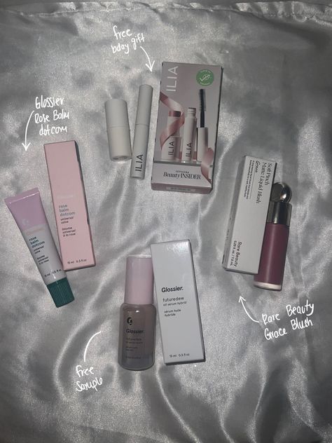 Glossier Rollerball, Glossier New Balm Dotcom, Glossier Balm Dotcom Swatch, Glossier Rose Balm Dotcom, Rose Balm Dotcom, Rare Beauty Blush, Glossier Balm Dotcom, Free Birthday Gifts, Sephora Haul