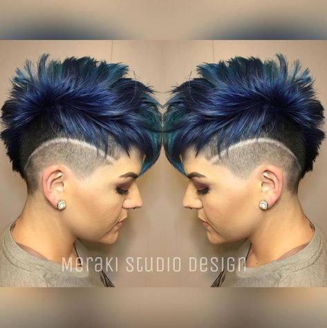 Fawk Hawk Haircut Women, Pixie Hair Colour Ideas, Faux Pixie Haircut, Womens Short Hair Undercut, Short Hair Styles Pixie Undercut, Short Hair Color Ideas Blue, Mohawk Pixie Haircut, Blue Pixie Haircut, Faux Hawk Pixie Shaved Sides